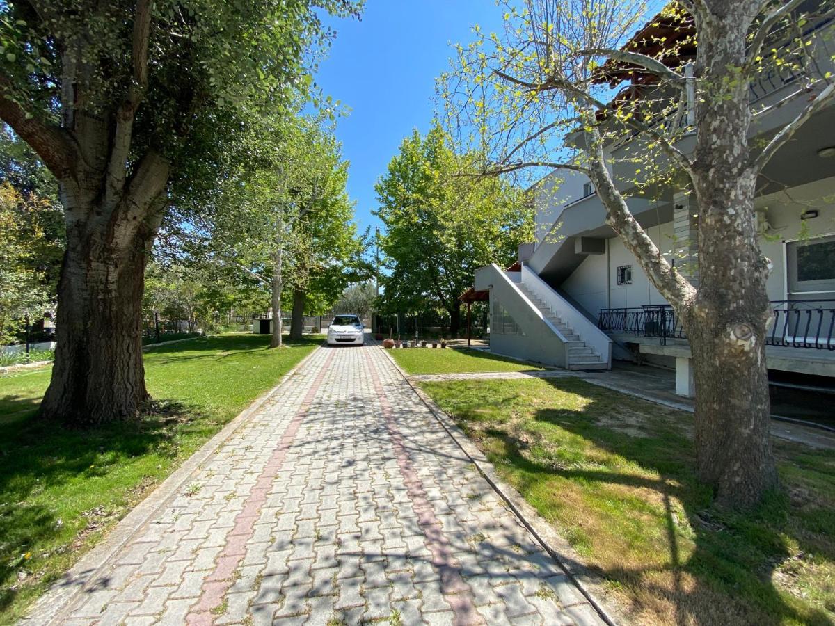 Villa Maria Ofrinion Bagian luar foto