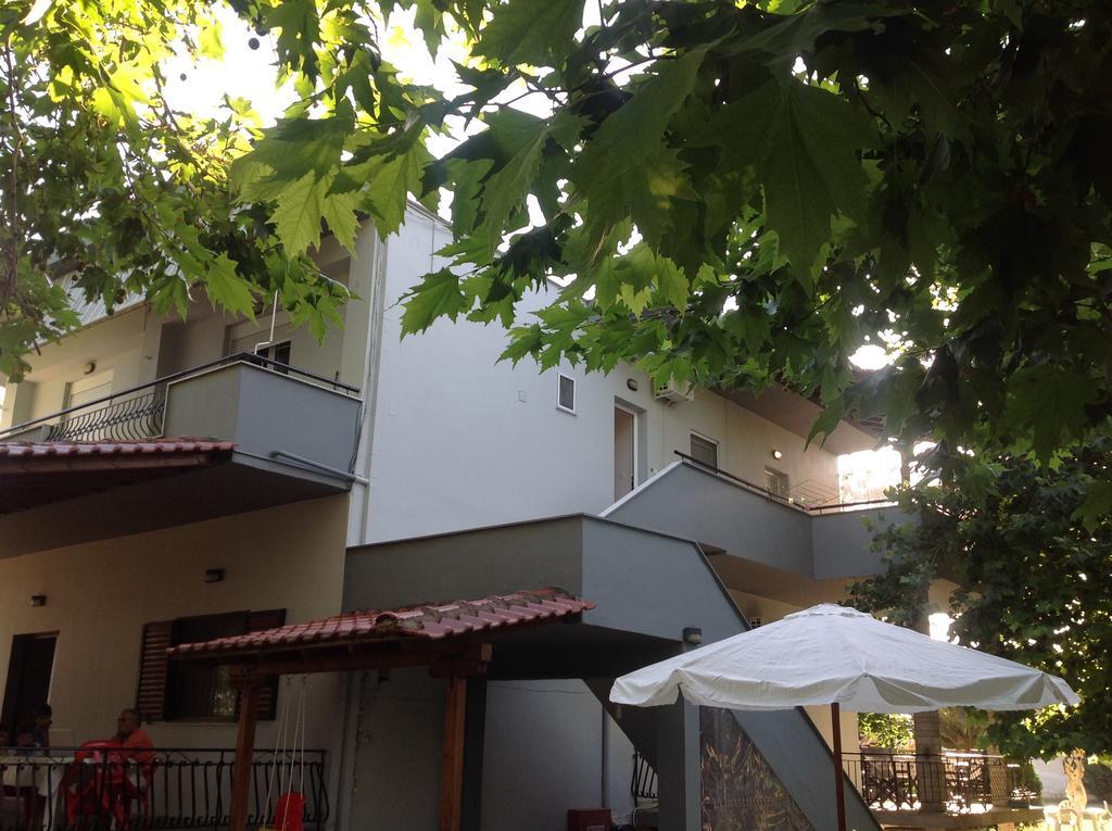 Villa Maria Ofrinion Bagian luar foto