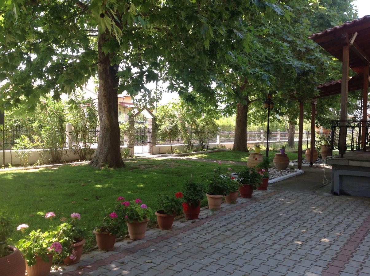 Villa Maria Ofrinion Bagian luar foto
